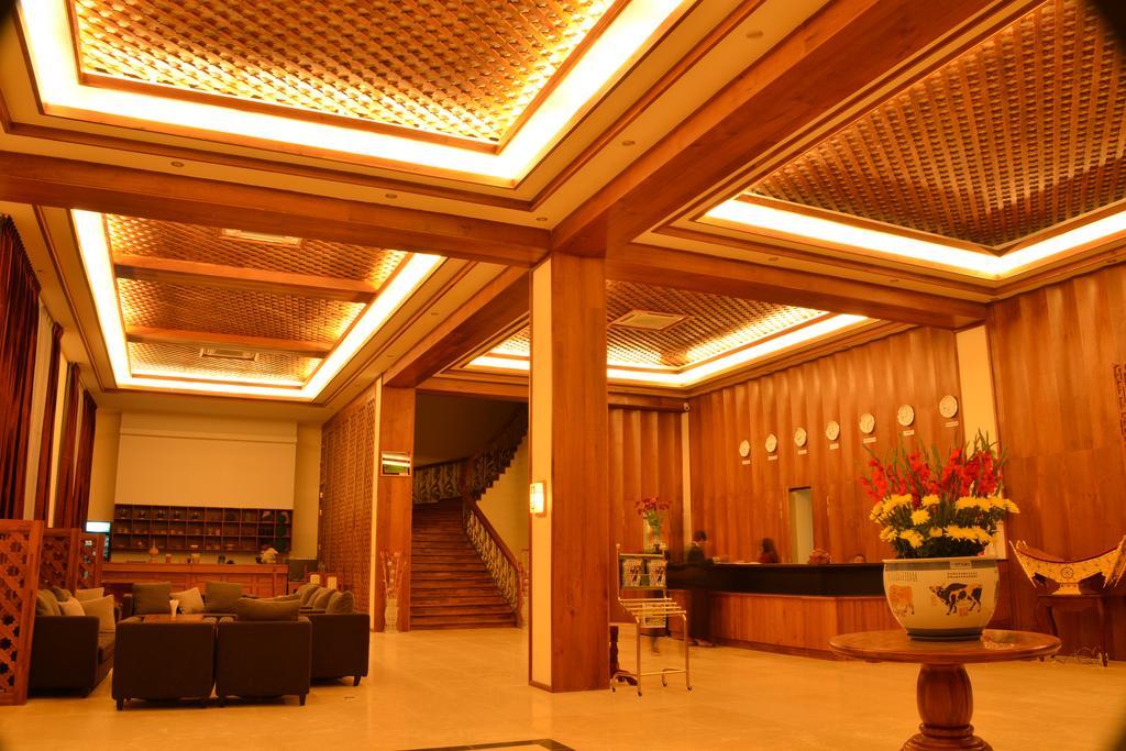 Great Wall Hotel - Nay Pyi Taw Oattara Thiri Extérieur photo